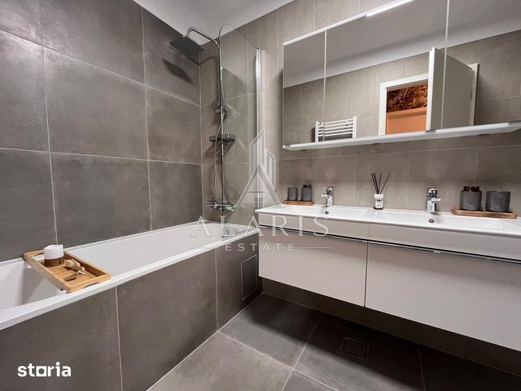Apartament cu 4 camere în Badea Cârțan
