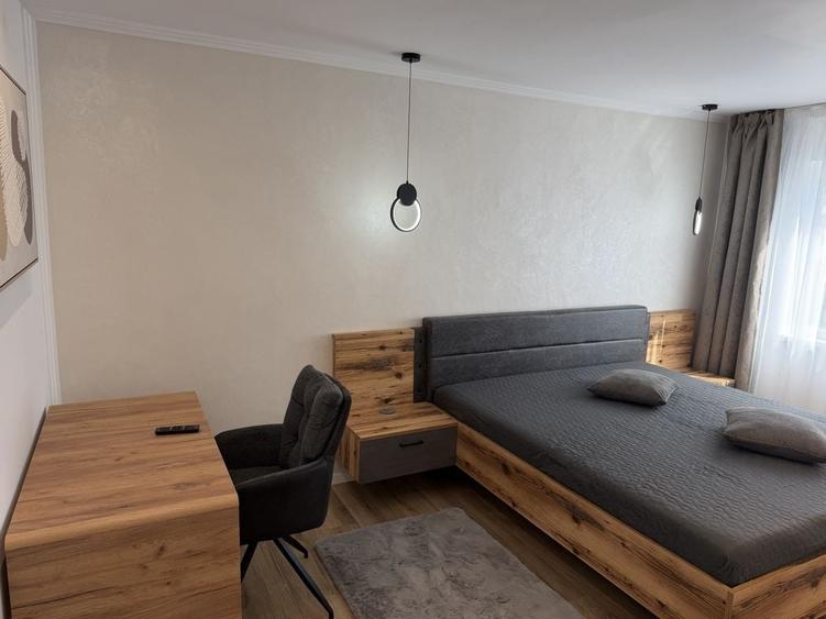 Apartament cu 3 camere în Central