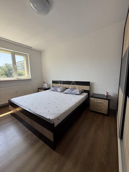 Apartament cu 4 camere semidecomandat, mobilat în Drumul Taberei