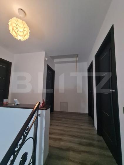 Duplex cu 5 camere cu Canalizare în Florești