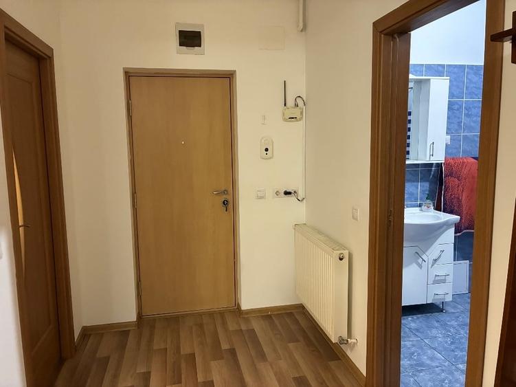 Apartament cu 2 camere circular, mobilat în Florești