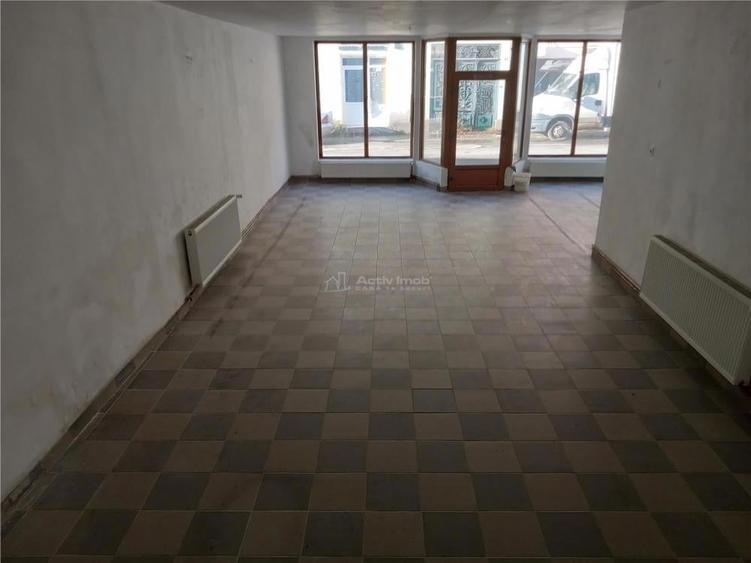Spațiu comercial, de 80 mp, în Oravița