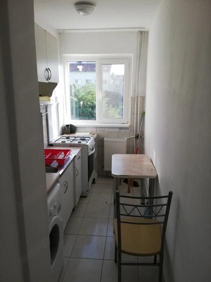Apartament cu 2 camere semidecomandat în Șagului