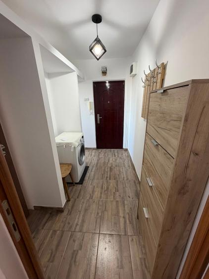 Apartament cu 2 camere nedecomandat în Take Ionescu