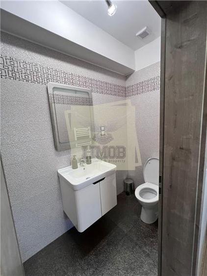 Apartament cu 2 camere semidecomandat, mobilat în Central