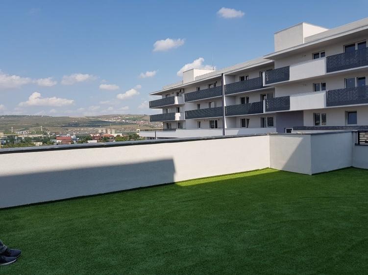 Apartament cu 4 camere decomandat, mobilat în Mărăști