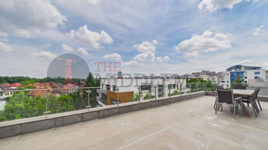 Apartament cu 3 camere decomandat, mobilat în Kiseleff