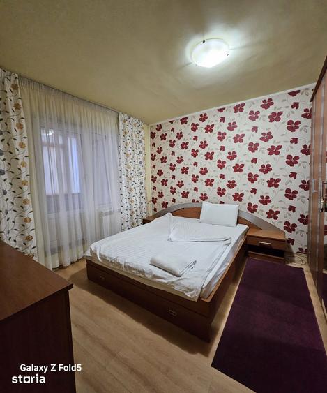 Apartament cu 3 camere decomandat în Nufărul