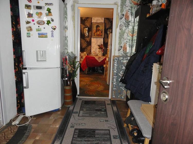 Apartament cu 2 camere semidecomandat în Micălaca