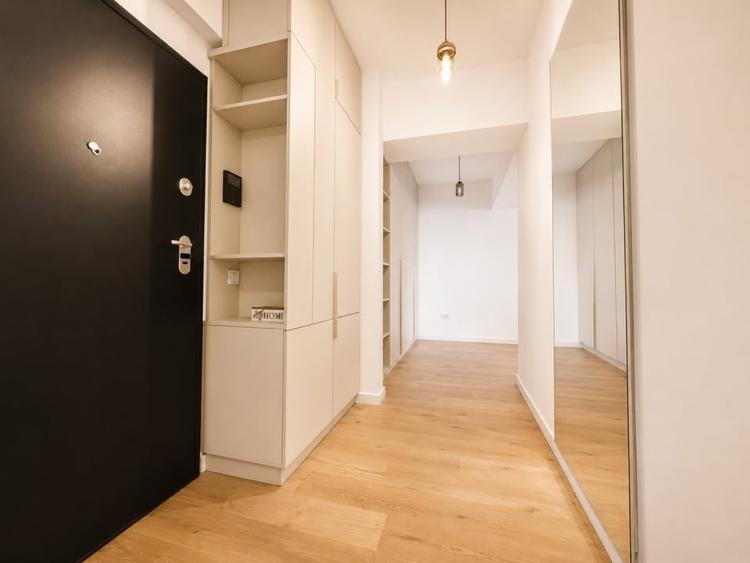 Apartament cu 2 camere, mobilat în Pipera