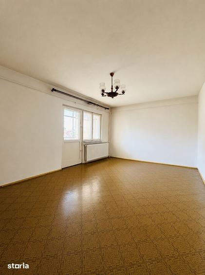 Apartament cu 2 camere decomandat în Orașul Nou