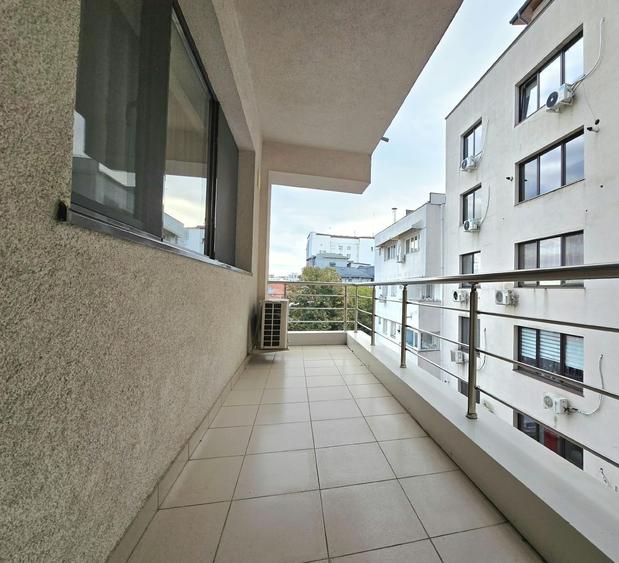 Apartament cu 3 camere în Dorobanți
