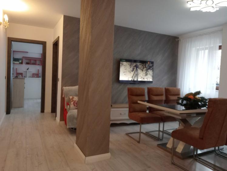 Apartament cu 2 camere decomandat în Calea Severinului