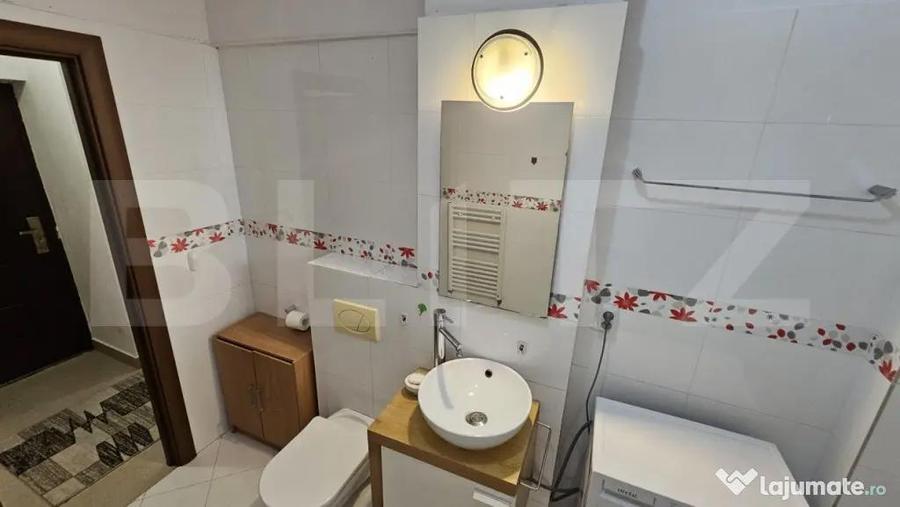 Garsonieră decomandată în Bună Ziua
