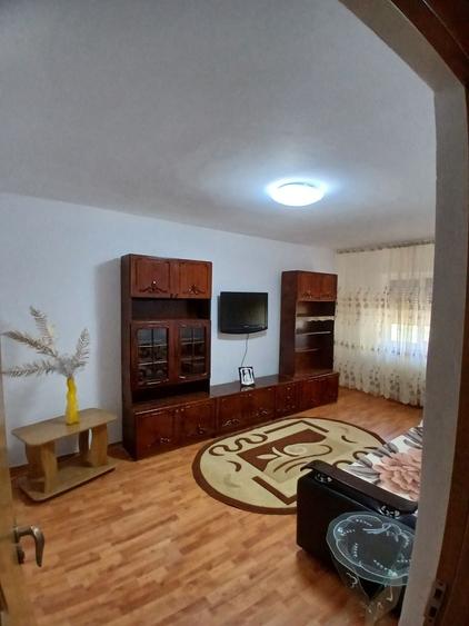Apartament cu 2 camere decomandat în Orizont