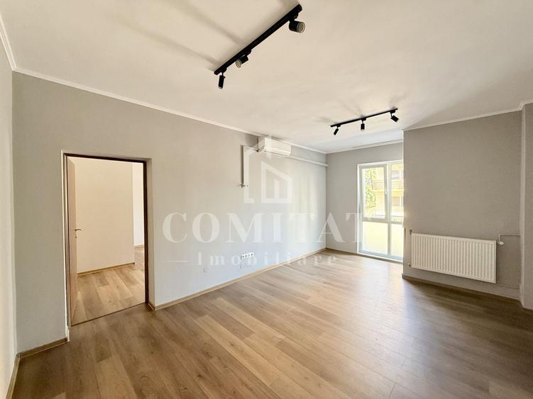 Birou, de 42.689998626709 mp, în Zorilor