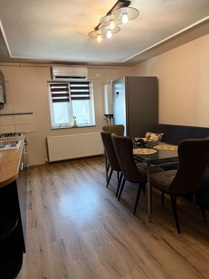 Apartament cu 3 camere decomandat în Tineretului