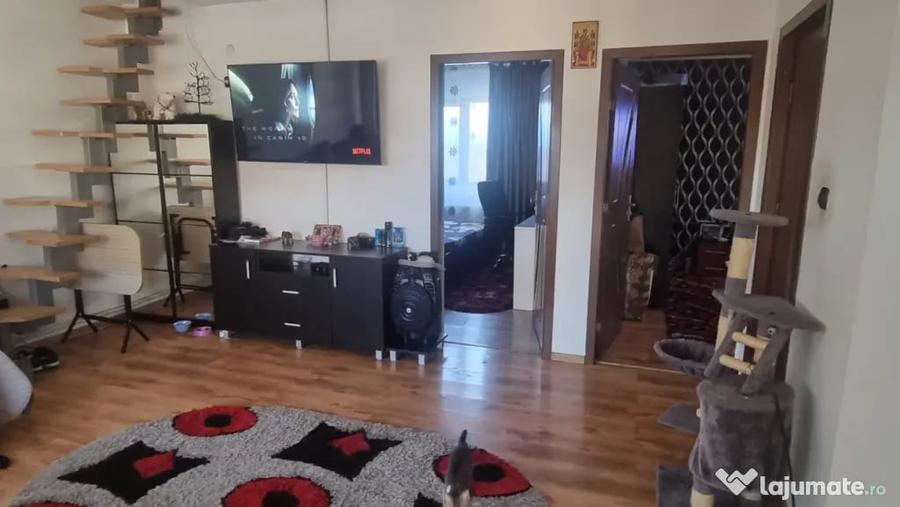 Casă cu 3 camere cu Teren 170 Mp în Brestei