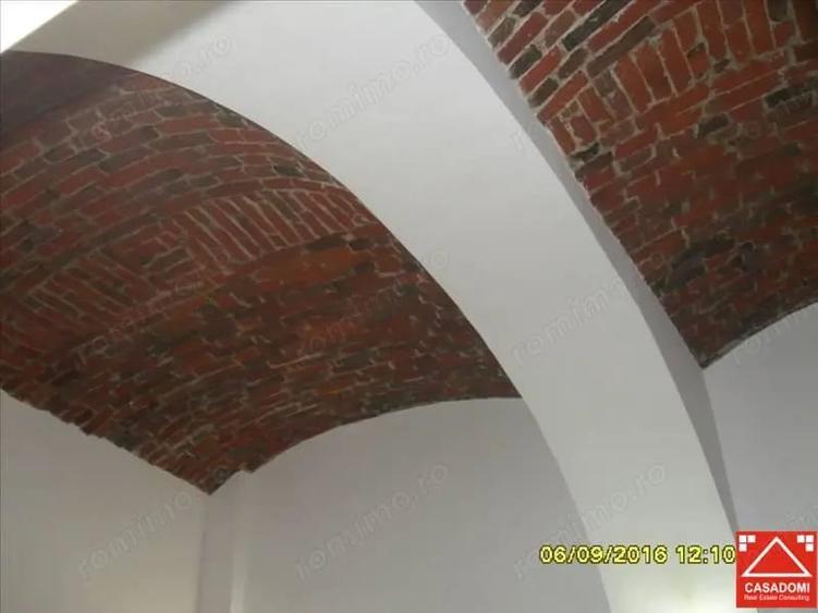 Apartament cu 2 camere nedecomandat în Ultracentral