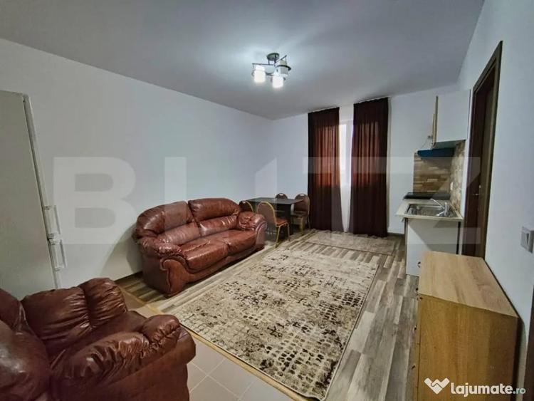 Apartament cu 2 camere semidecomandat în Bariera Vâlcii