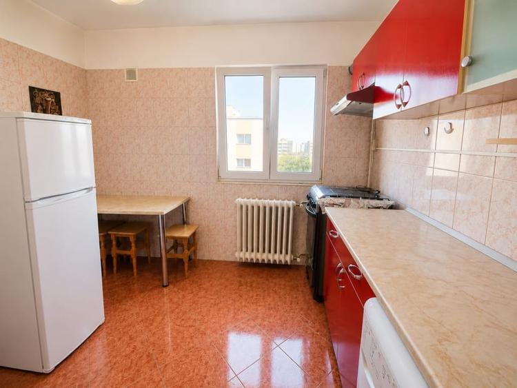 Apartament cu 2 camere decomandat, mobilat în Pantelimon