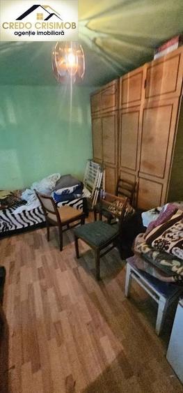 Casă cu 5 camere cu Teren 500 Mp în Muncitoresc