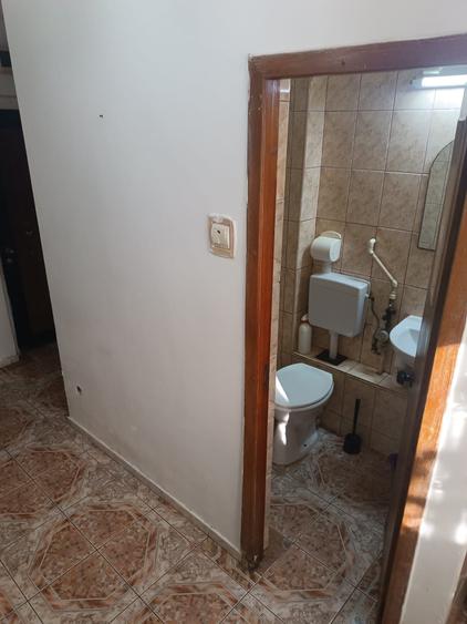 Apartament cu 2 camere nedecomandat în Eroii Revoluției