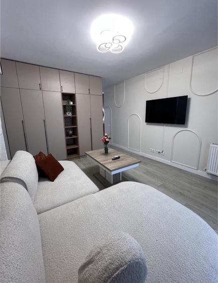Apartament cu 2 camere decomandat, mobilat în Pantelimon