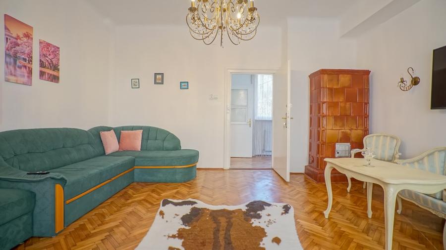 Centrul Istoric, apartament 3 camere in casa. - 2