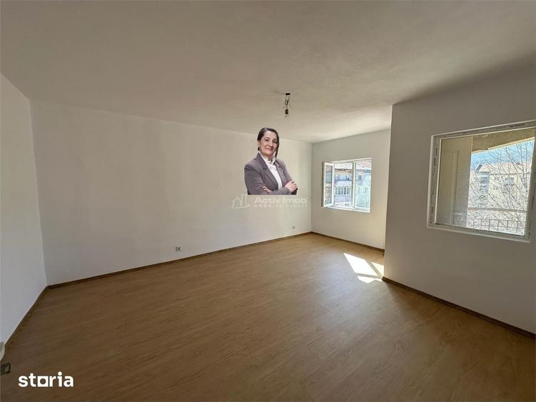 Apartament cu 3 camere decomandat în Central