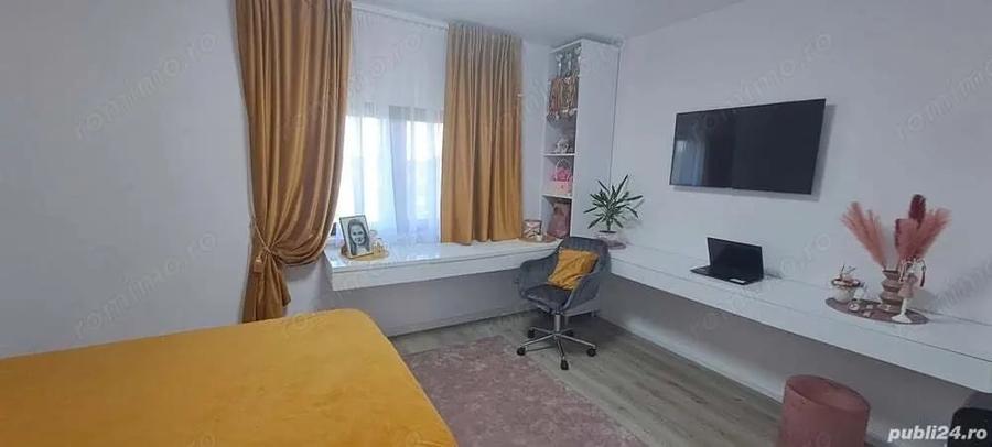 Casă cu 5 camere în Central