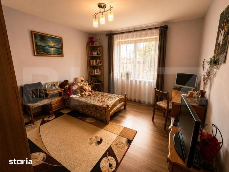 Casă cu 3 camere cu Teren 1200 Mp în Criș