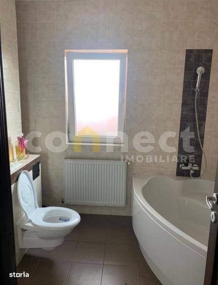 Apartament cu 3 camere, mobilat în Zorilor