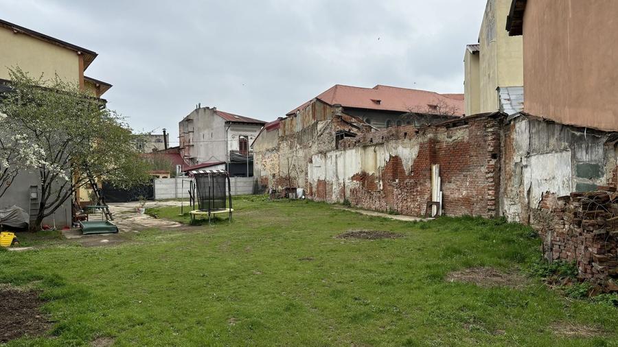 Teren Construcții intravilan de 680 mp, în Tineretului