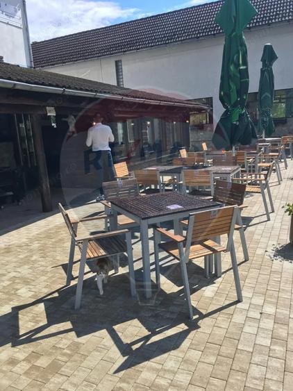 Casă cu 18 camere cu Teren 2880 Mp în Moieciu