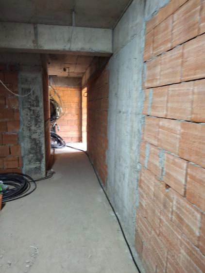 Apartament cu 2 camere decomandat în Giulești