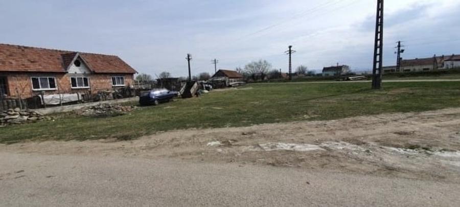 Teren Construcții intravilan de 950 mp, în Vurpăr