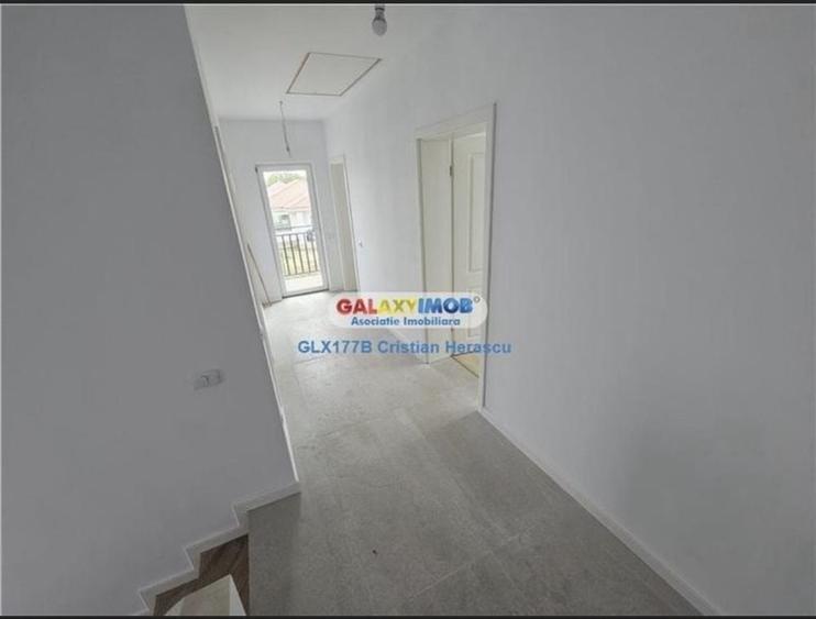 Casă cu 3 camere în Crevedia