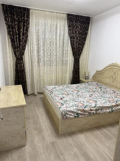 Apartament cu 2 camere decomandat în Roșu