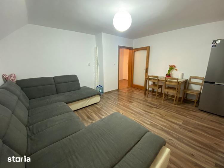 Apartament cu 3 camere decomandat în Moșnița Nouă