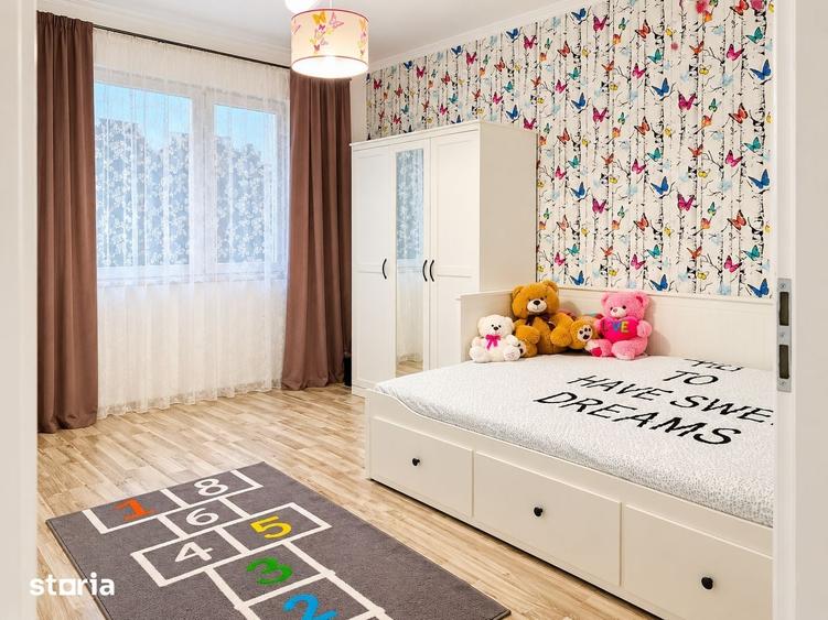 Casă cu 4 camere cu Teren 350 Mp în Sântandrei