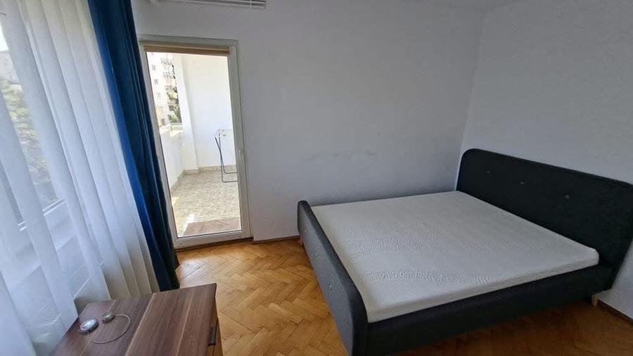 Apartament cu 4 camere | str. Viilor Zorilor - 5