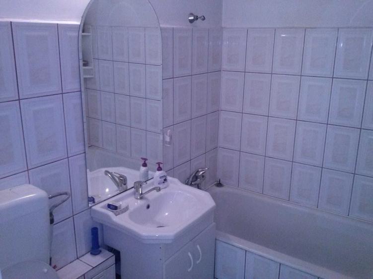 Apartament cu 2 camere semidecomandat, mobilat în Obor