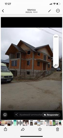 Casă cu 3 camere în Central