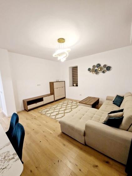 APARTAMENT 3 CAMERE OFERIT SPRE INCHIRIERE/PIPERA/PARCARE INCLUSA - 1