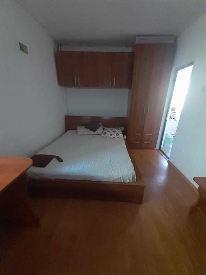 Garsonieră semidecomandată în Barieră