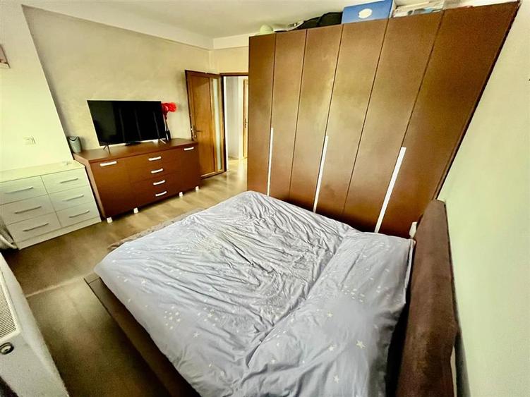 Apartament cu 3 camere decomandat în Șorogari