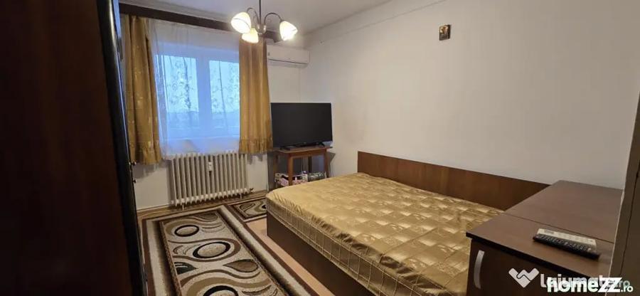 Apartament cu 4 camere decomandat în Baraolt