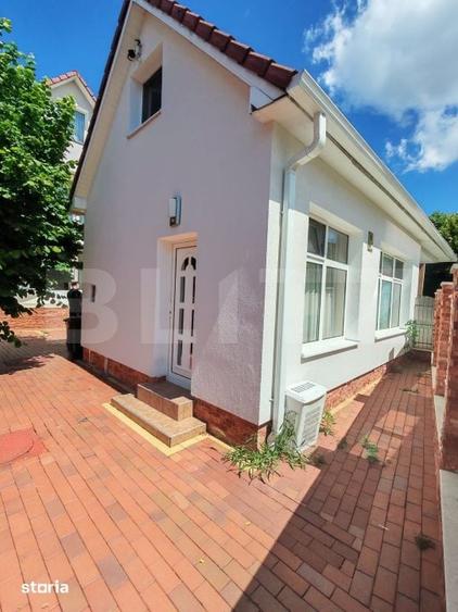 Casă cu 5 camere cu Teren 900 Mp în Ultracentral