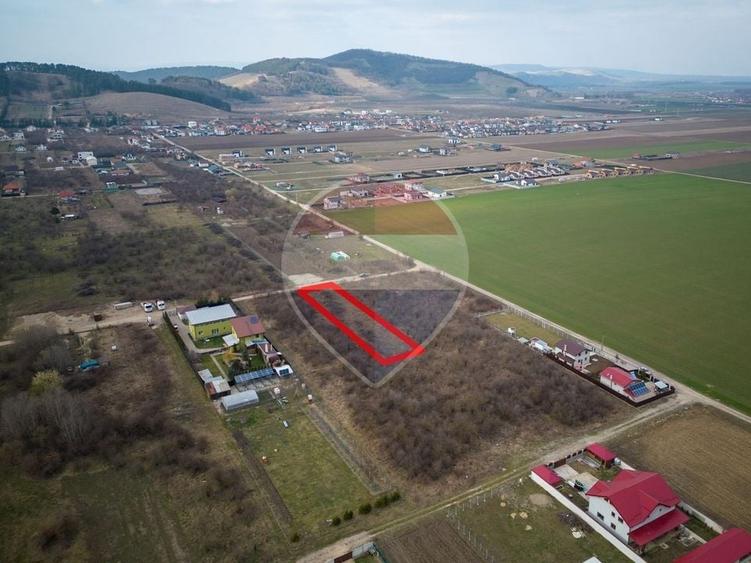 Teren Construcții intravilan de 1125 mp, în Sânpetru